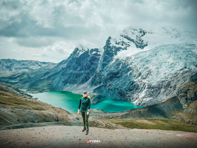 Stunning view in Ausangate Trek Peru